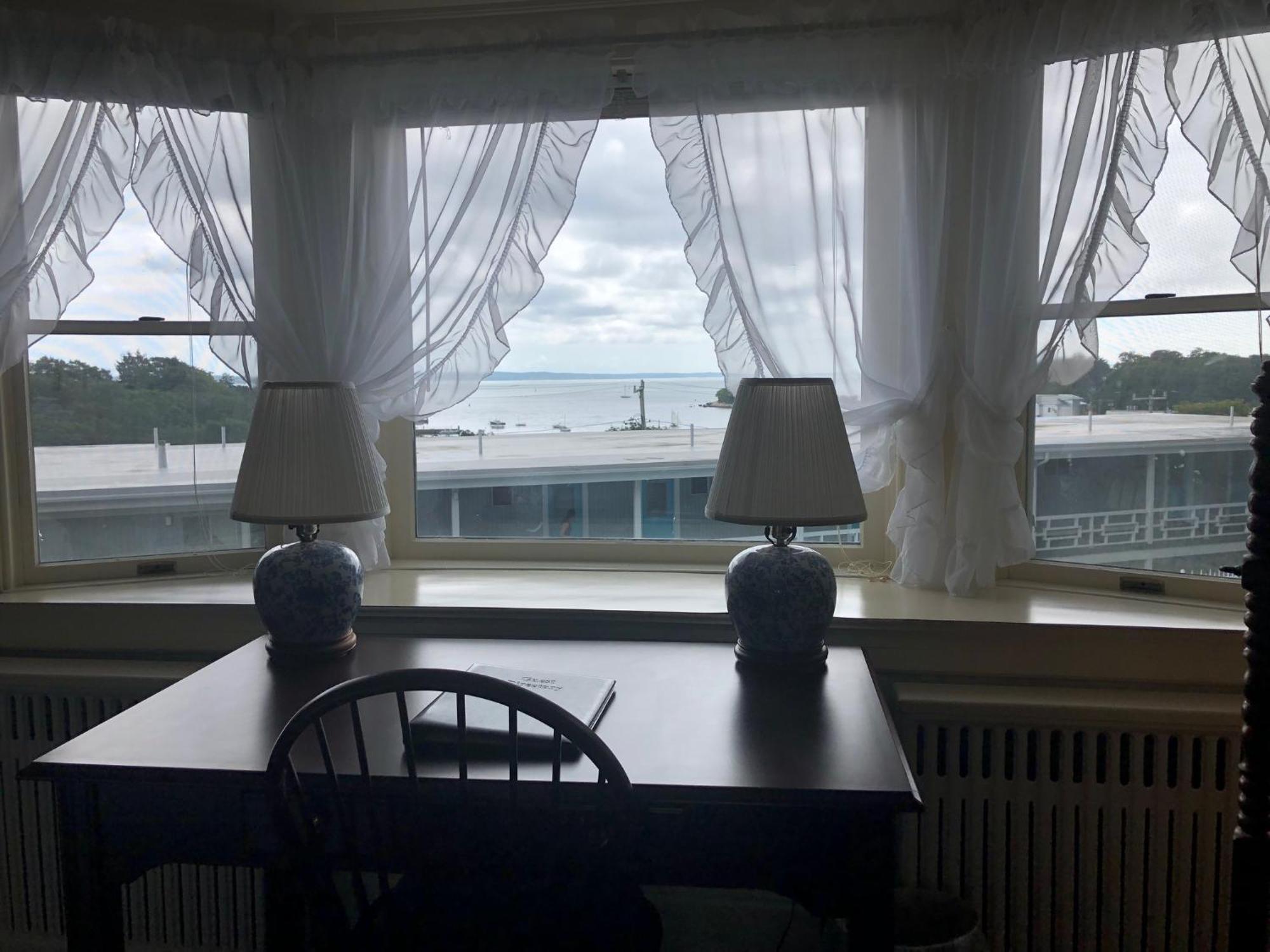Sands Of Time Motor Inn & Harbor House Woods Hole Exteriér fotografie