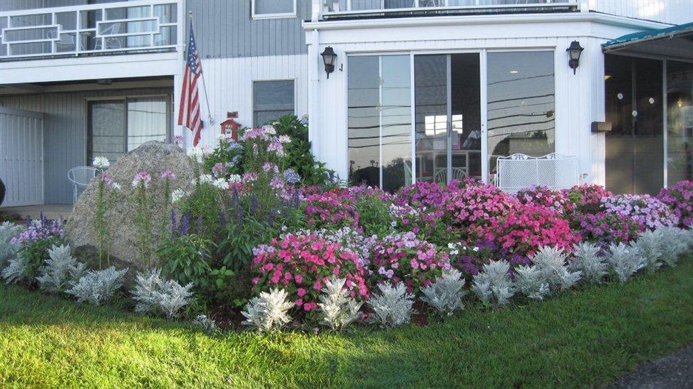 Sands Of Time Motor Inn & Harbor House Woods Hole Exteriér fotografie